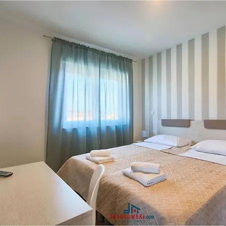 Barmel 3 3* Pula